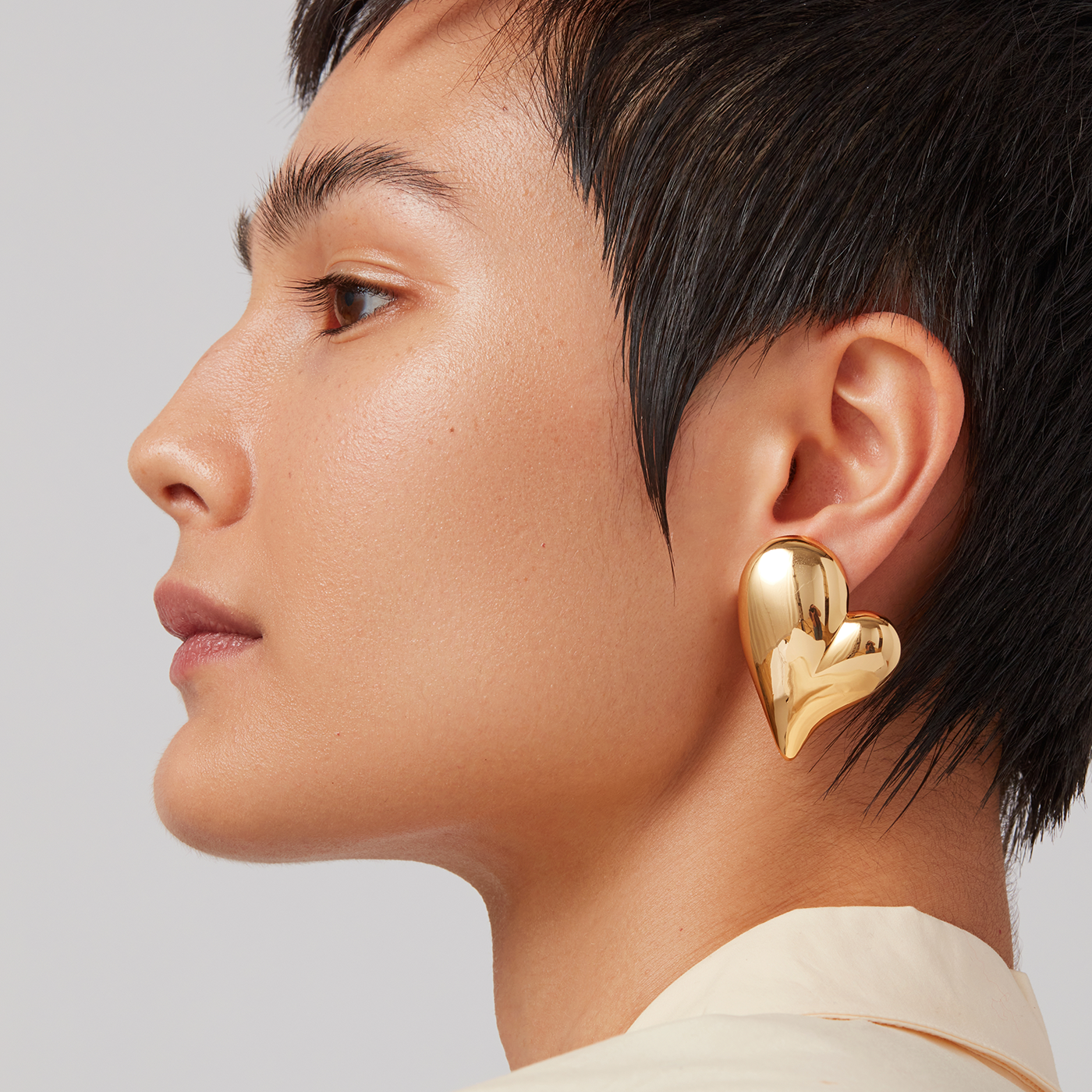 JENNY BIRD Mega Art Heart Button Earrings