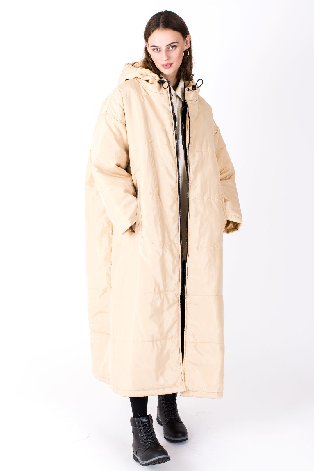 SittingSuits Jacket Wearable Blanket | Champagne