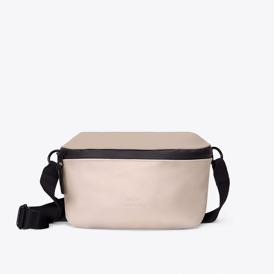 Ucon Acrobatics Jona Medium Bag | Nude/Light Apricot