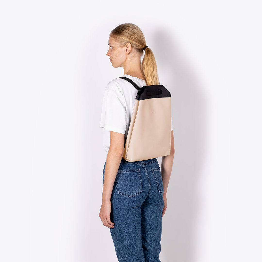 Ucon Acrobatics Una Bag