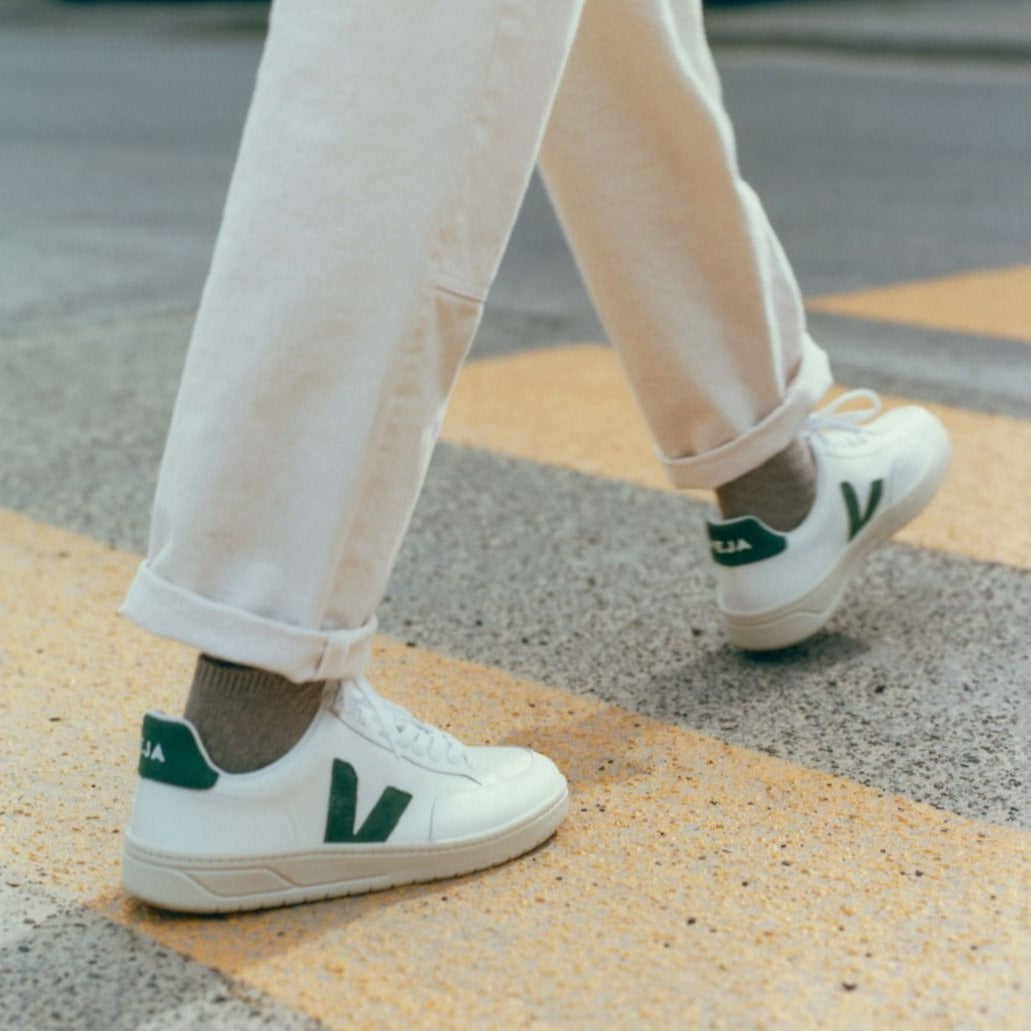 VEJA V-12 Leather Sneakers | White Cyprus