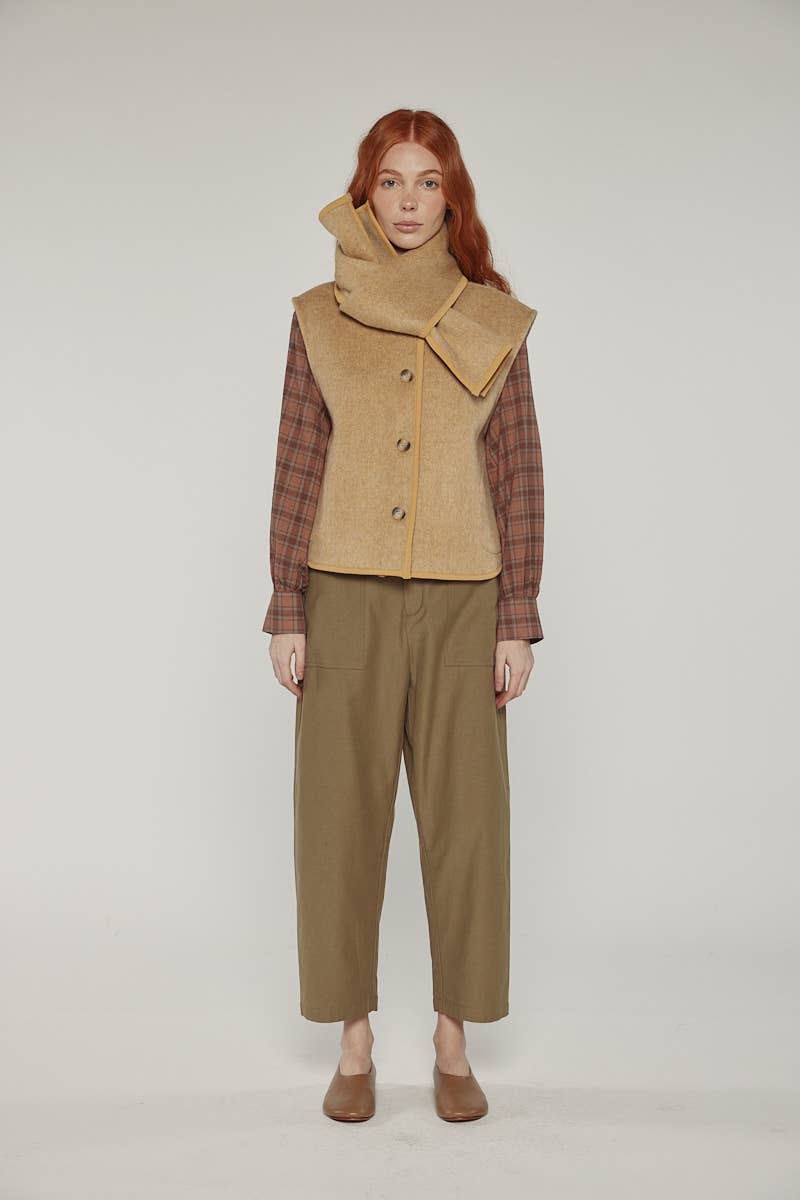 Wool-blended scarf vest: Cashews / Solid / XS/S