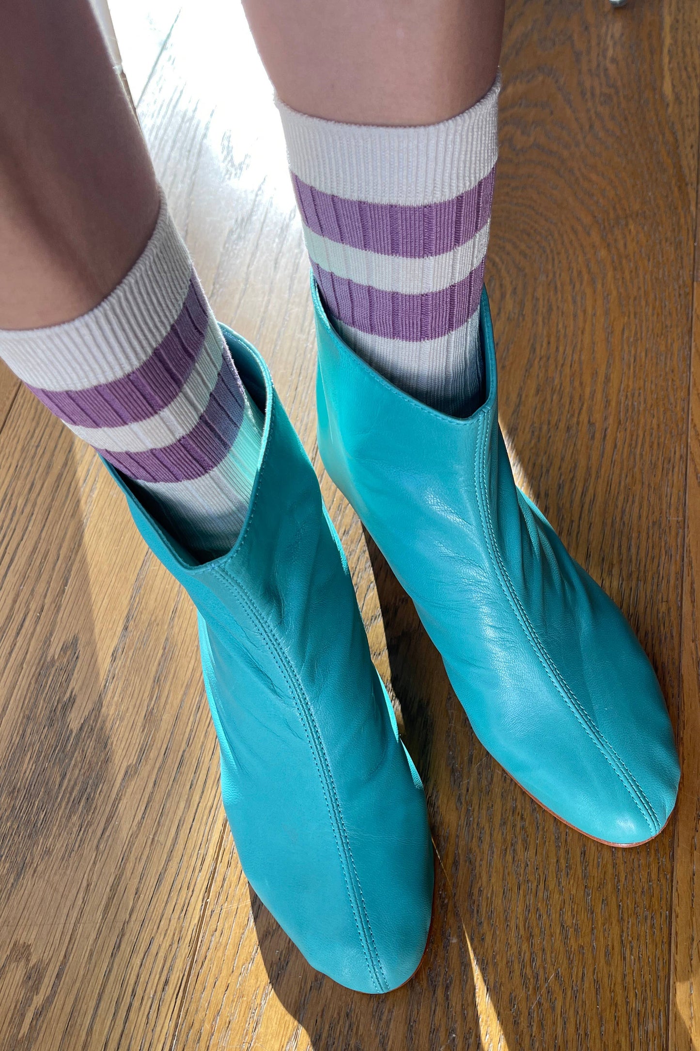 LE BON SHOPPE  Her Socks | Varsity: Blue