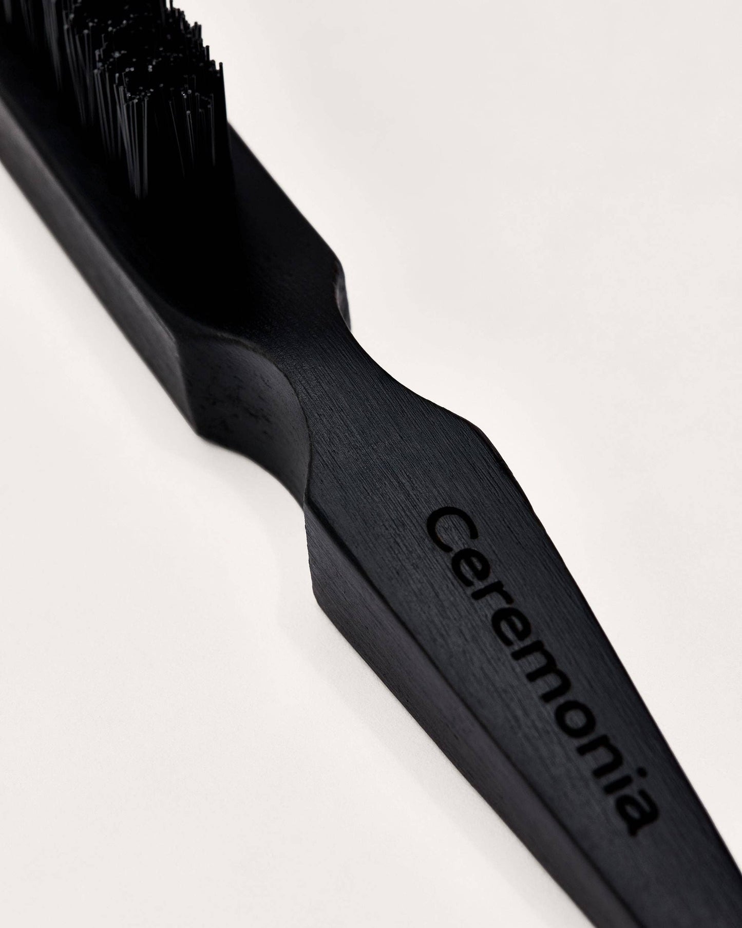 CEREMONIA THE SLICK BACK HAIR KIT
