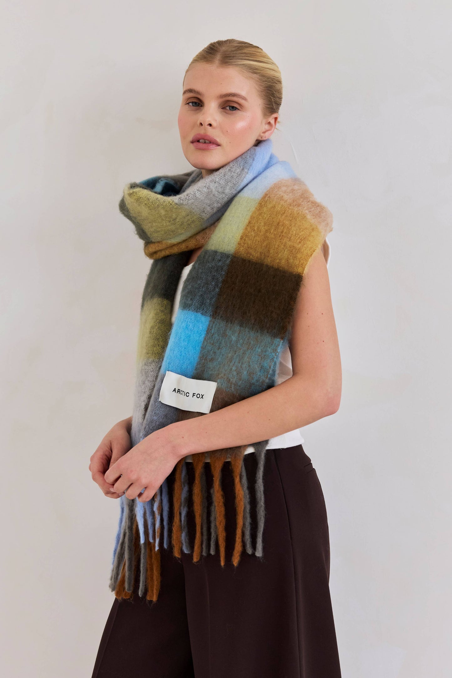 ARCTIC FOX The Reykjavik Scarf - 100% Recycled - Blue/Orange - FW25
