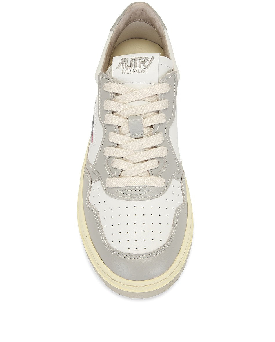 Autry Medalist Sneakers | Vapor Grey