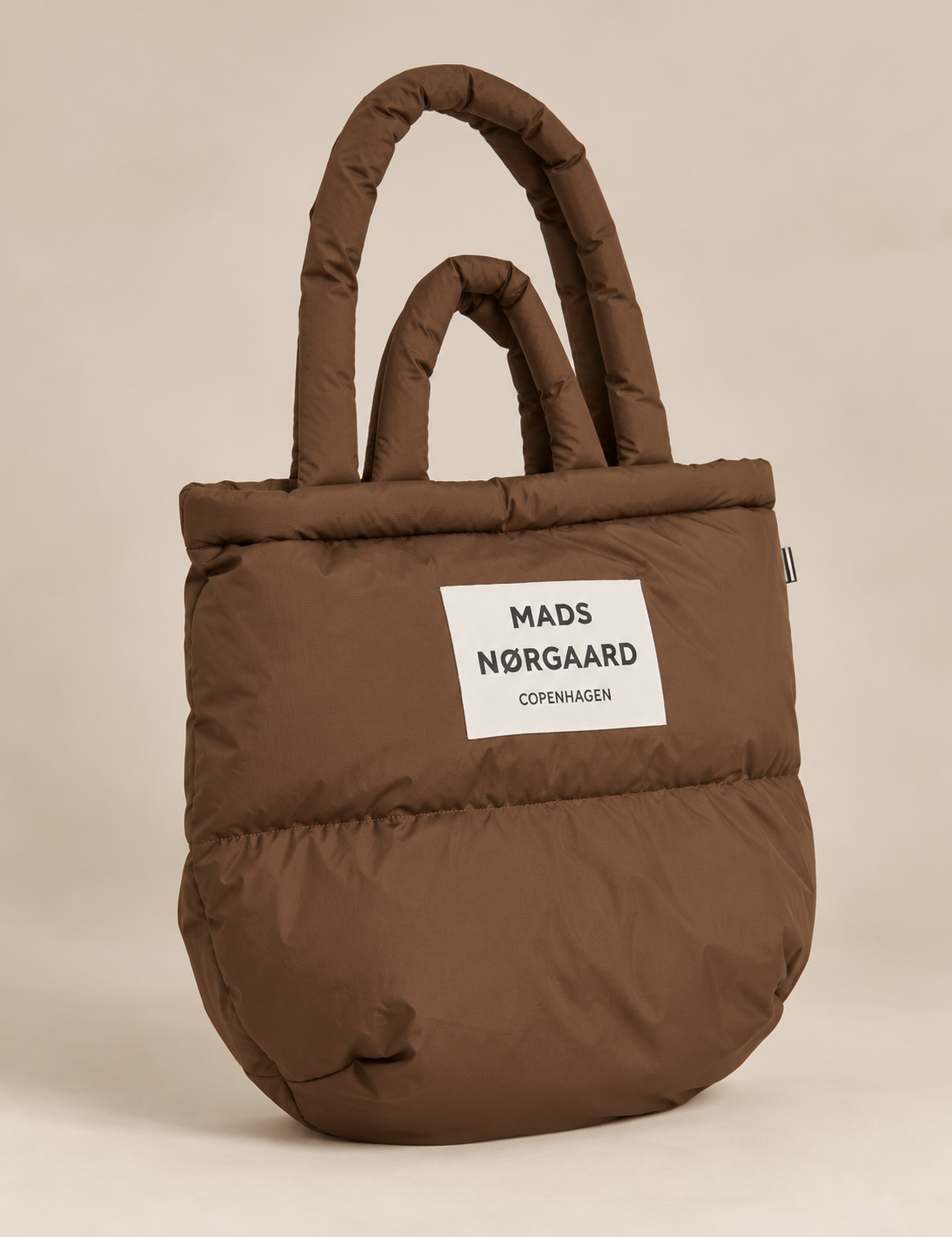 MADS NØRGAARD Light Ripstop Pillow Bag | Cocoa