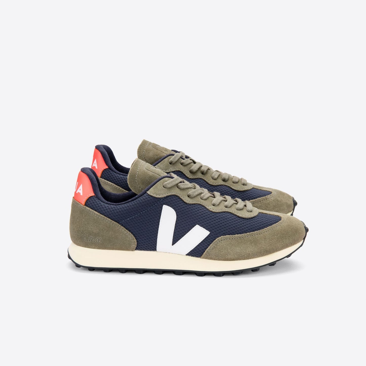 VEJA Rio Branco Alveomesh | Nautico White Orange Fluo