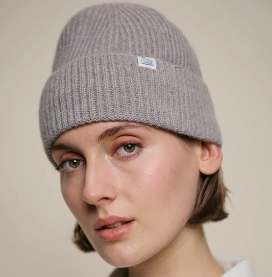 MERZ B SCHWANEN | Women's  Beanie, Merino-Silk-Cashmere Blend