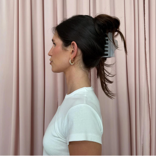 EMI JAY Heartbreaker Clip | Grey Smoke