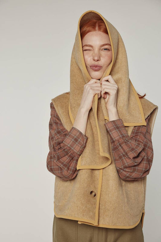 Wool-blended scarf vest: Cashews / Solid / XS/S