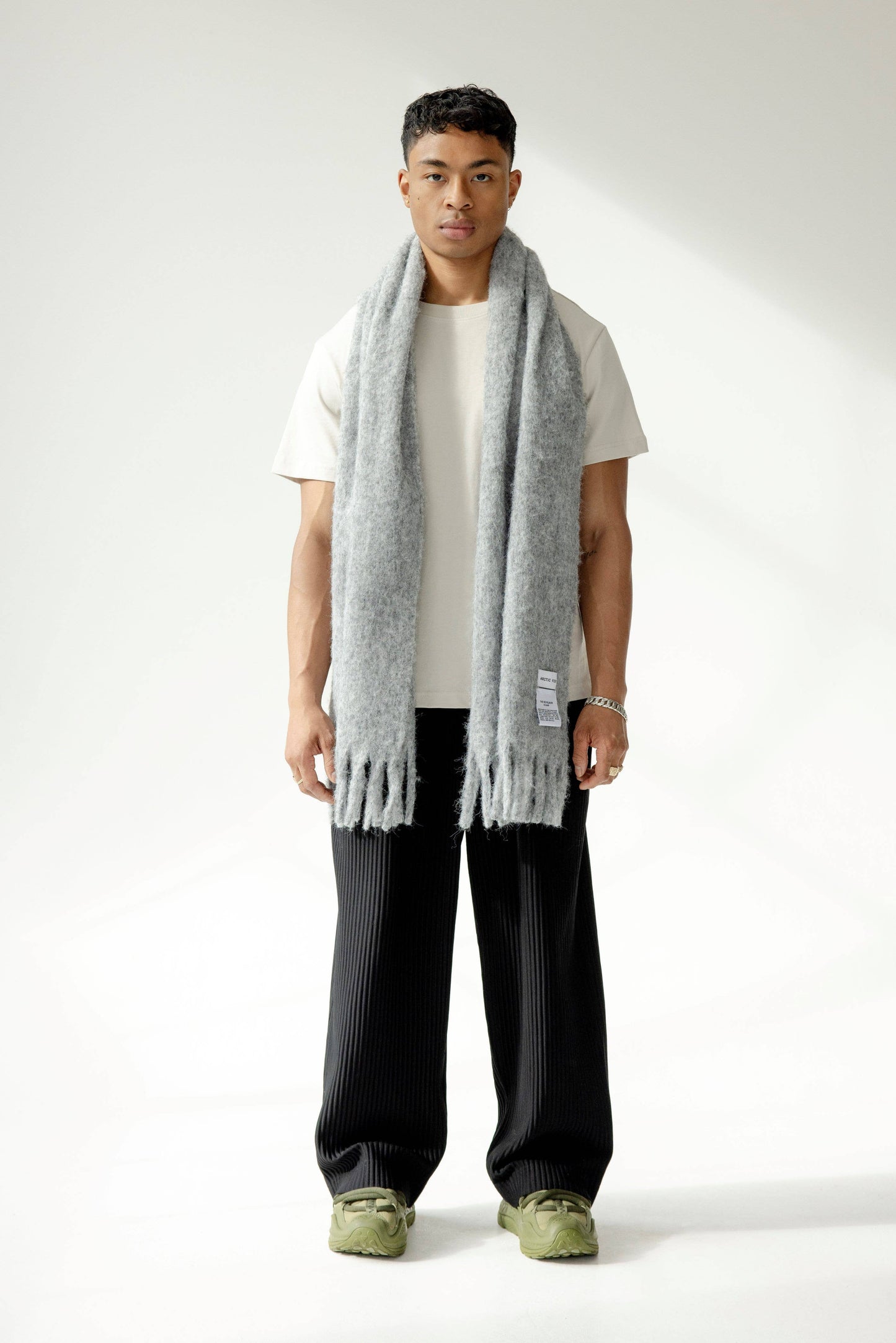 ARCTIC FOX The Reykjavik Scarf with RWS Wool - Grey - FW25