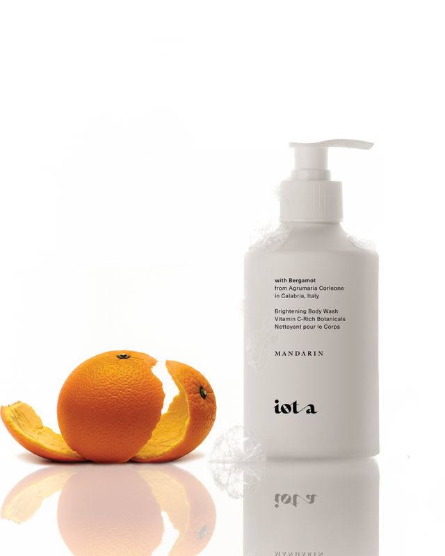 IOTA Supervitamin Body Wash+ Brightening