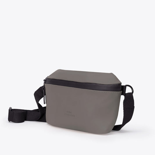 Ucon Acrobatics Jona Medium Bag | Dark Grey